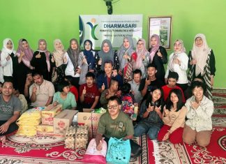 DWP Unsur Pelaksana FKIP Unila Salurkan Sembako ke Panti Asuhan Dharmasari