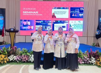 DWP Unila Ikuti Seminar Literasi Keuangan Nasional Bersama DWP Kemendiktisaintek