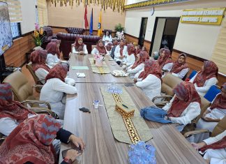 Semangat Berbagi di Bulan Ramadhan, DWP Unsur Pelaksana KPA Salurkan 150 Paket Baksos